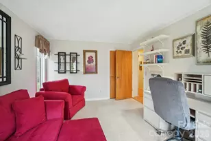 19 Hickory Ct Ln, Hendersonville, NC 28792 - Photo 20