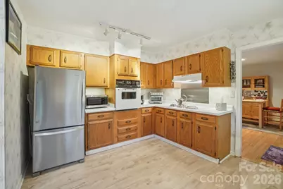 19 Hickory Court Lane, Hendersonville, NC 28792 - Photo 14