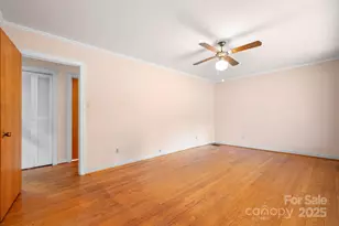 1177 2nd St Pl SE, Hickory, NC 28602 - Photo 4