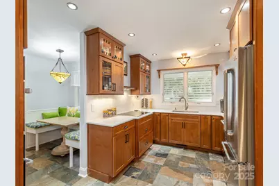 210 Black Oak Lane, Hendersonville, NC 28791 - Photo 18