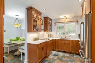 210 Black Oak Ln, Hendersonville, NC 28791 - Photo 18