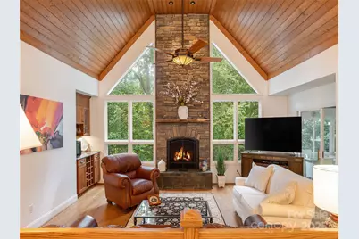 210 Black Oak Lane, Hendersonville, NC 28791 - Photo 10