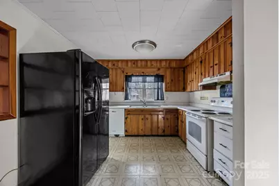 228 Grove Street, Brevard, NC 28712 - Photo 14