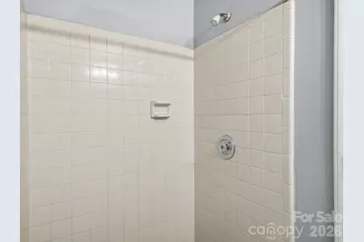 6146 Meadow Rose Lane, Charlotte, NC 28215 - Photo 32