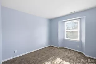 6146 Meadow Rose Ln, Charlotte, NC 28215 - Photo 20