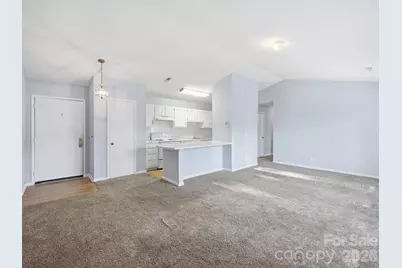 6146 Meadow Rose Lane, Charlotte, NC 28215 - Photo 10