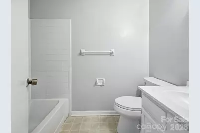 6146 Meadow Rose Lane, Charlotte, NC 28215 - Photo 24