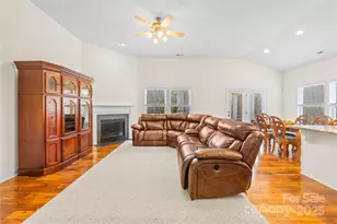 3723 Gricklade Dr, Charlotte, NC 28262 - Photo 12