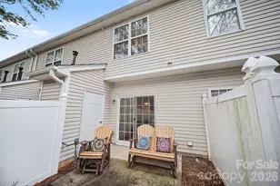 8048 Stoneham Ct, Matthews, NC 28105 - Photo 16