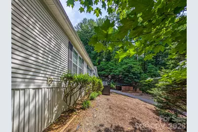 1372 Lickskillet Road, Burnsville, NC 28714 - Photo 38