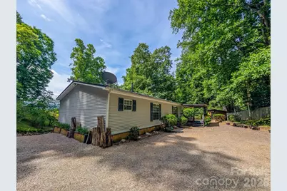 1372 Lickskillet Road, Burnsville, NC 28714 - Photo 4