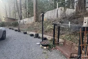 1372 Lickskillet Rd, Burnsville, NC 28714 - Photo 8