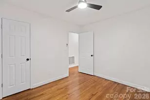 2430 Dora Dr, Charlotte, NC 28215 - Photo 16