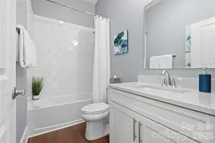 12035 Cove Ct, Charlotte, NC 28278 - Photo 4