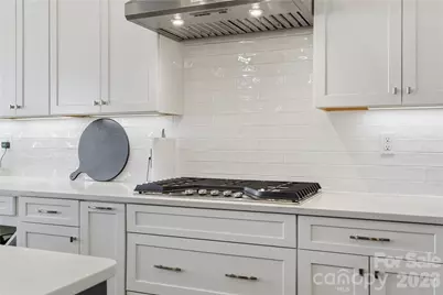 12035 Cove Court, Charlotte, NC 28278 - Photo 14