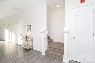 518 Donatello Avenue, Charlotte, NC 28205 - Photo 4