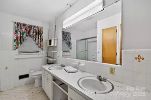 11619 Albemarle Rd, Charlotte, NC 28227 - Photo 18