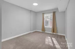 300 W 5th St, Charlotte, NC 28202 - Photo 18