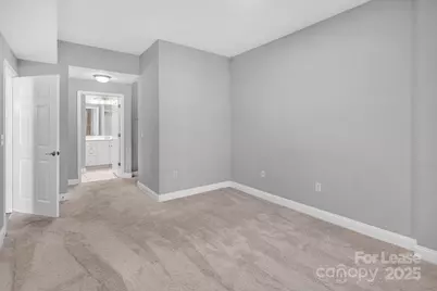 300 W 5th Street #339, Charlotte, NC 28202 - Photo 26