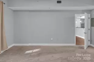 300 W 5th St, Charlotte, NC 28202 - Photo 28