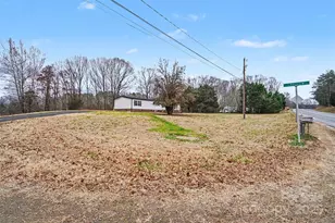 115 Lakeview Ln, China Grove, NC 28023 - Photo 4