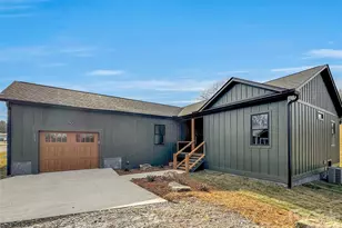 171 Peyton Elaine Rd, Clyde, NC 28721 - Photo 1