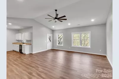 171 Peyton Elaine Road, Clyde, NC 28721 - Photo 4