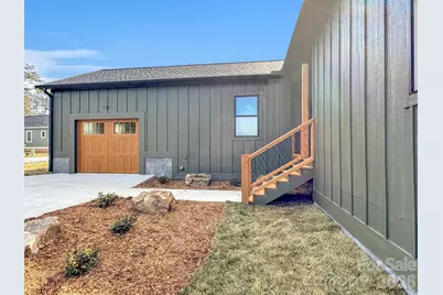 171 Peyton Elaine Road, Clyde, NC 28721 - Photo 2