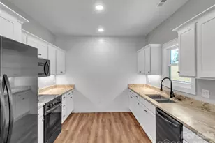 171 Peyton Elaine Rd, Clyde, NC 28721 - Photo 8