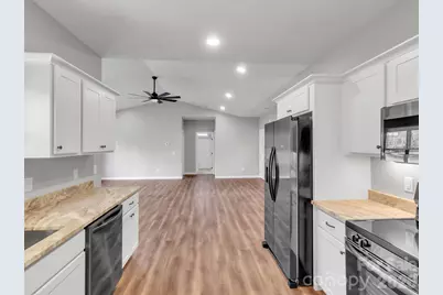 171 Peyton Elaine Road, Clyde, NC 28721 - Photo 12