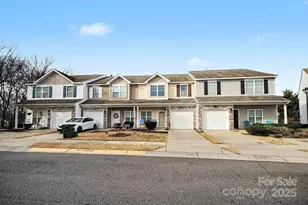 10311 Bunclody Dr, Charlotte, NC 28213 - Photo 2