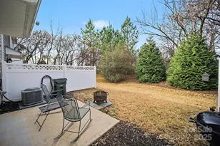 10311 Bunclody Dr, Charlotte, NC 28213 - Photo 26