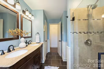 1941 Bentley Place, Charlotte, NC 28205 - Photo 24
