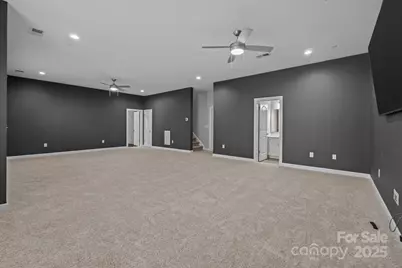 16500 Bryant Meadows Drive, Charlotte, NC 28278 - Photo 18