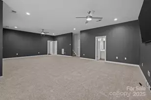 16500 Bryant Meadows Dr, Charlotte, NC 28278 - Photo 18