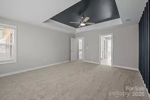 16500 Bryant Meadows Dr, Charlotte, NC 28278 - Photo 32