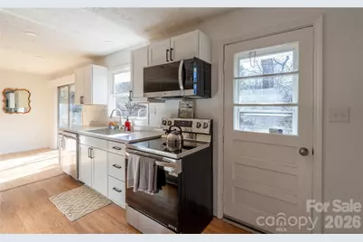 104 Disosway Street, Black Mountain, NC 28711 - Photo 18