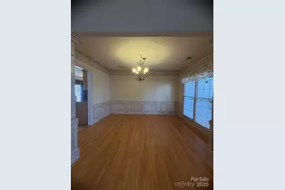 5828 Swanston Drive, Charlotte, NC 28269 - Photo 10