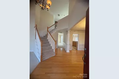 5828 Swanston Drive, Charlotte, NC 28269 - Photo 14