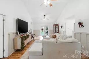 109 Spencer Woods Dr, Dallas, NC 28034 - Photo 8