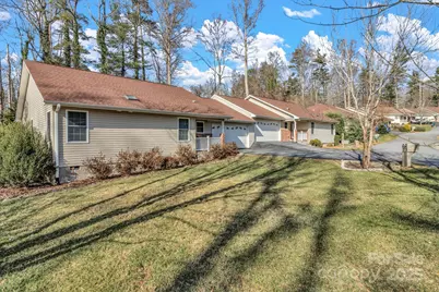 210 Allen Paul Drive, Hendersonville, NC 28791 - Photo 2