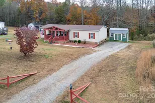 5951 Great Divide, Claremont, NC 28610 - Photo 4