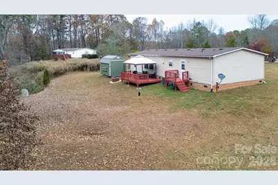 5951 Great Divide, Claremont, NC 28610 - Photo 6