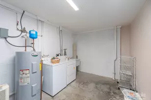 53 Vancott Ct, Clyde, NC 28721 - Photo 20