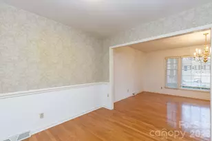 8219 Cliffside Dr, Charlotte, NC 28270 - Photo 34