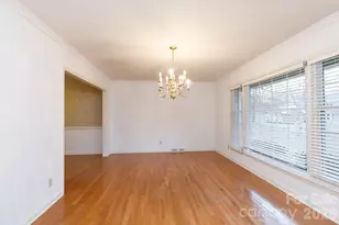 8219 Cliffside Dr, Charlotte, NC 28270 - Photo 4