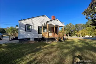 2121 N New Hope Rd, Gastonia, NC 28054 - Photo 2
