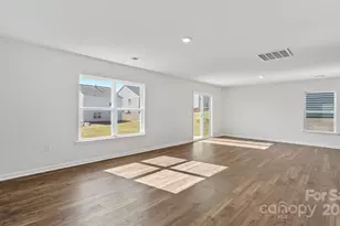 58 Caroline Vly Ln, Hendersonville, NC 28792 - Photo 12