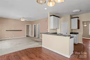 208 Mountain View Rd, Statesville, NC 28625 - Photo 18