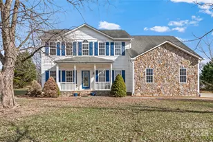 208 Mountain View Rd, Statesville, NC 28625 - Photo 1